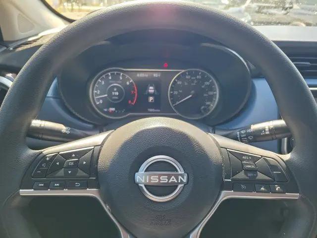 2024 Nissan Versa 1.6 SV