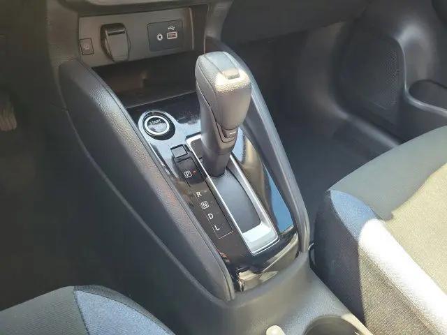 2024 Nissan Versa 1.6 SV