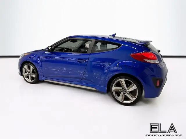 2014 Hyundai Veloster Turbo w/Black