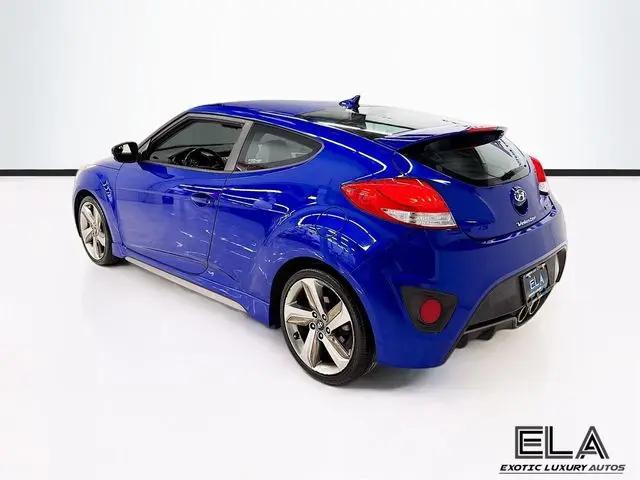 2014 Hyundai Veloster Turbo w/Black
