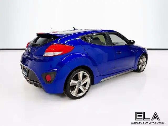 2014 Hyundai Veloster Turbo w/Black