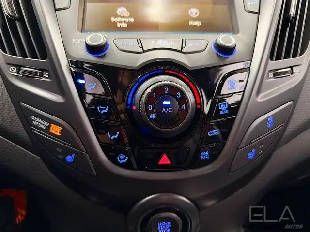 2014 Hyundai Veloster Turbo w/Black