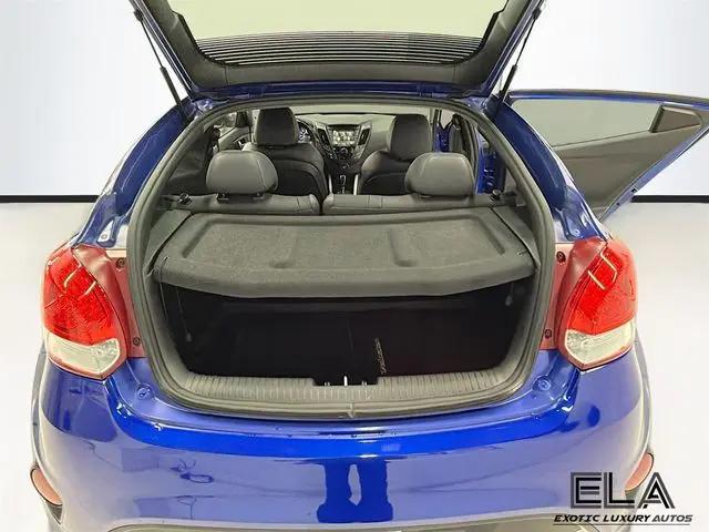 2014 Hyundai Veloster Turbo w/Black