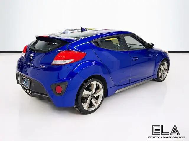 2014 Hyundai Veloster Turbo w/Black