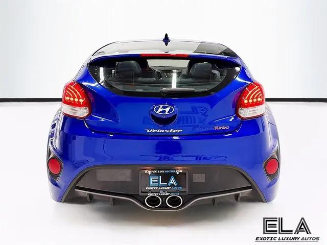 2014 Hyundai Veloster Turbo w/Black