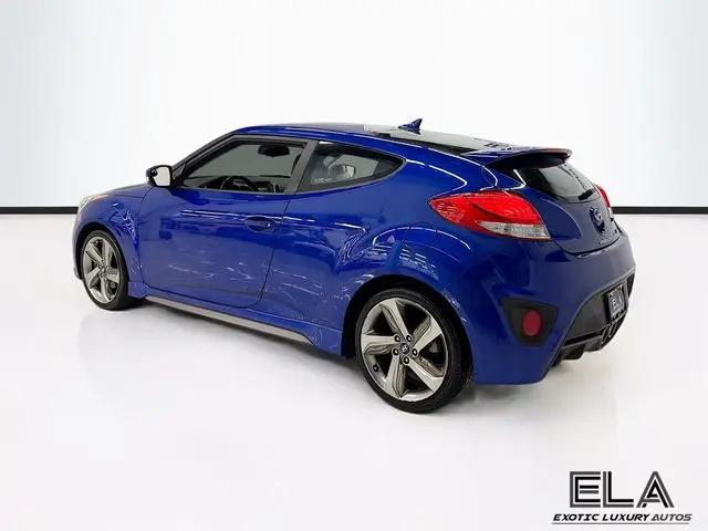 2014 Hyundai Veloster Turbo w/Black