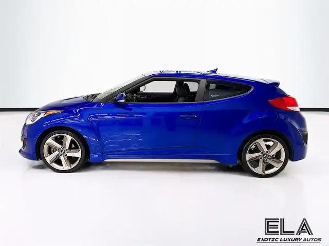 2014 Hyundai Veloster Turbo w/Black