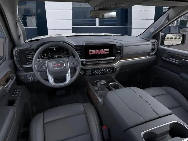 2026 GMC Sierra 1500 Crew Cab, Short Bed, SLT, 4WD