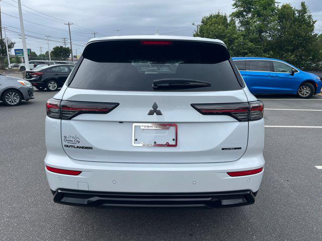 2026 Mitsubishi Outlander LE 1.5T 2WD