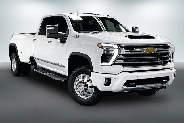 2026 Chevrolet Silverado 3500HD Crew Cab, Long Bed, High Country Dual Rear Wheel, RWD for sale in Auburn, IN
