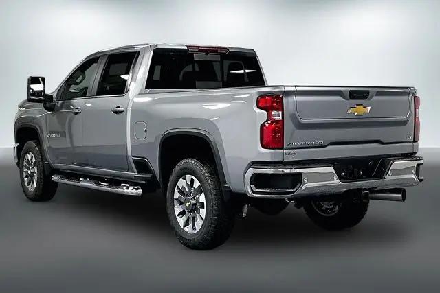 2026 Chevrolet Silverado 2500HD Crew Cab, Standard Bed, LT, 4WD