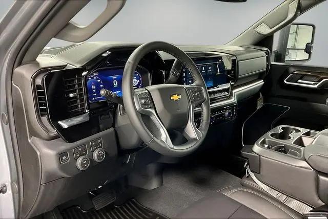 2026 Chevrolet Silverado 2500HD Crew Cab, Standard Bed, LT, 4WD