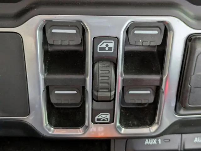 2022 Jeep Wrangler Unlimited Willys 4x4