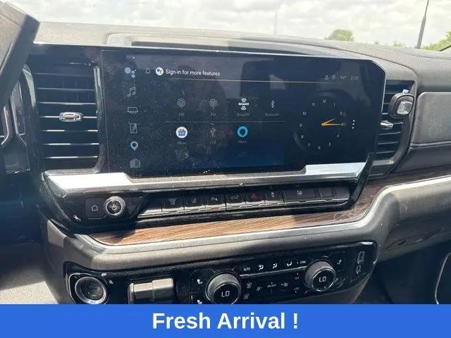 2025 Chevrolet Silverado 3500HD 4WD Crew Cab Long Bed LT
