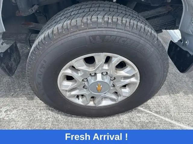 2025 Chevrolet Silverado 3500HD 4WD Crew Cab Long Bed LT
