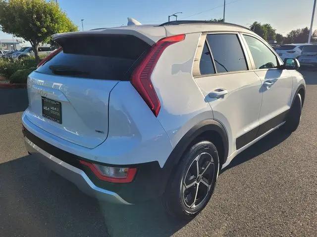 2024 Kia Niro EX