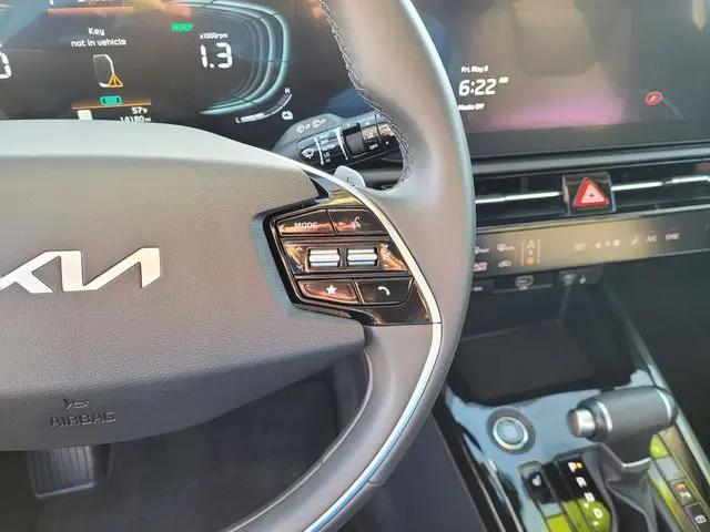2024 Kia Niro EX