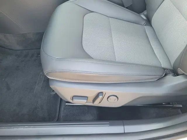 2024 Kia Niro EX