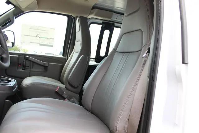 2026 GMC Savana Cargo 2500 Regular Wheelbase, Work Van, RWD
