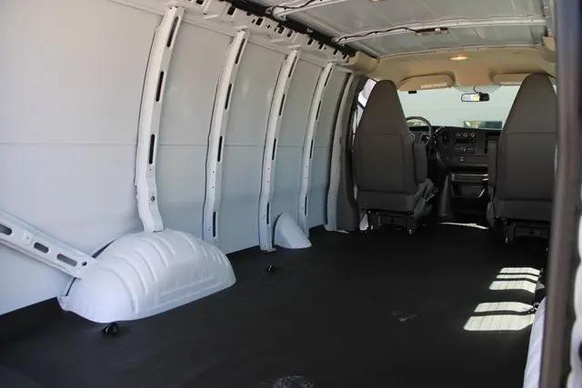 2026 GMC Savana Cargo 2500 Regular Wheelbase, Work Van, RWD