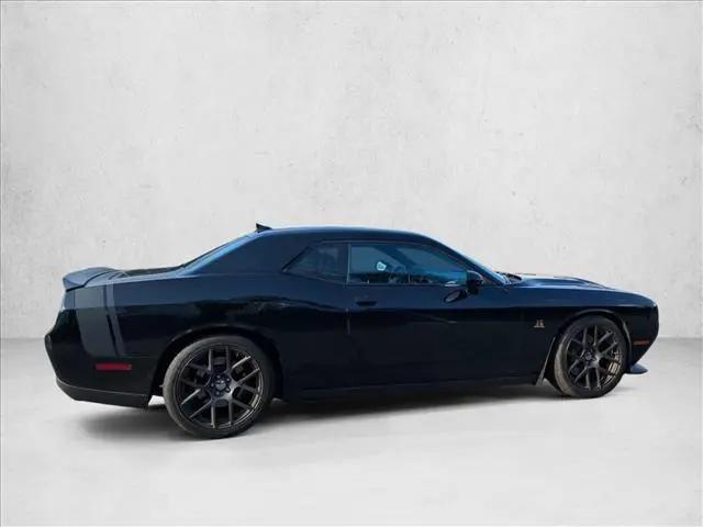 2016 Dodge Challenger R/T Scat Pack