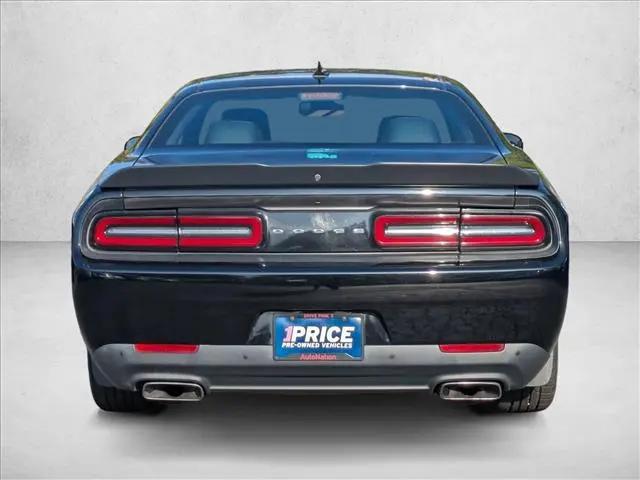 2016 Dodge Challenger R/T Scat Pack