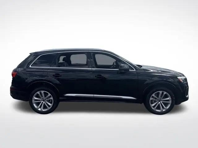 2025 Audi Q7 Premium Plus 55 TFSI quattro Tiptronic