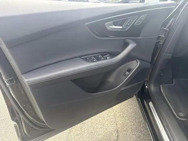 2025 Audi Q7 Premium Plus 55 TFSI quattro Tiptronic