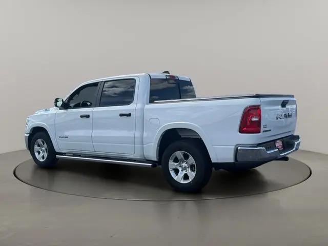 2025 Ram 1500 Big Horn Crew Cab 4x2 5'7" Box