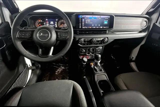 2025 Jeep Wrangler 4-Door Rubicon 4x4