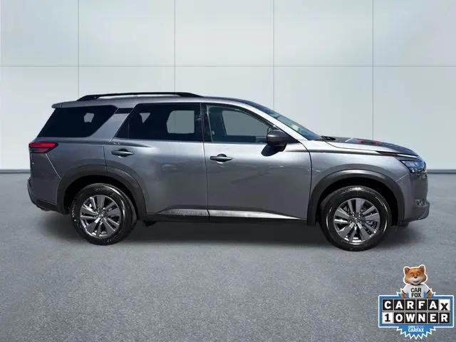 2025 Nissan Pathfinder SV FWD