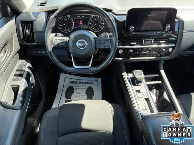 2025 Nissan Pathfinder SV FWD