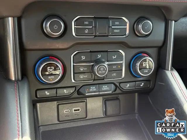 2024 Chevrolet Suburban 2WD RST
