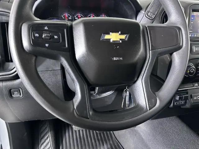 2023 Chevrolet Silverado 2500HD 4WD Crew Cab Standard Bed Custom