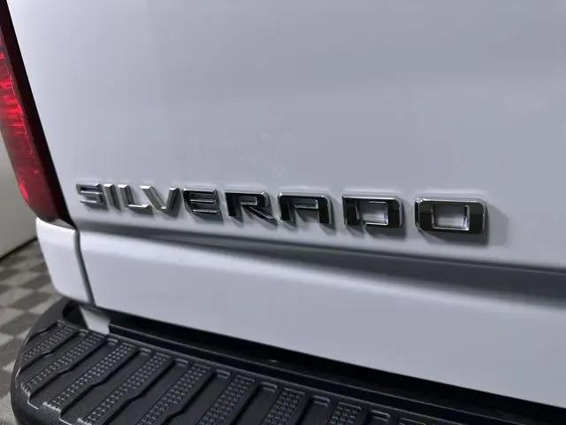 2023 Chevrolet Silverado 2500HD 4WD Crew Cab Standard Bed Custom