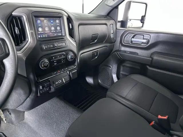 2023 Chevrolet Silverado 2500HD 4WD Crew Cab Standard Bed Custom