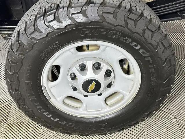 2023 Chevrolet Silverado 2500HD 4WD Crew Cab Standard Bed WT