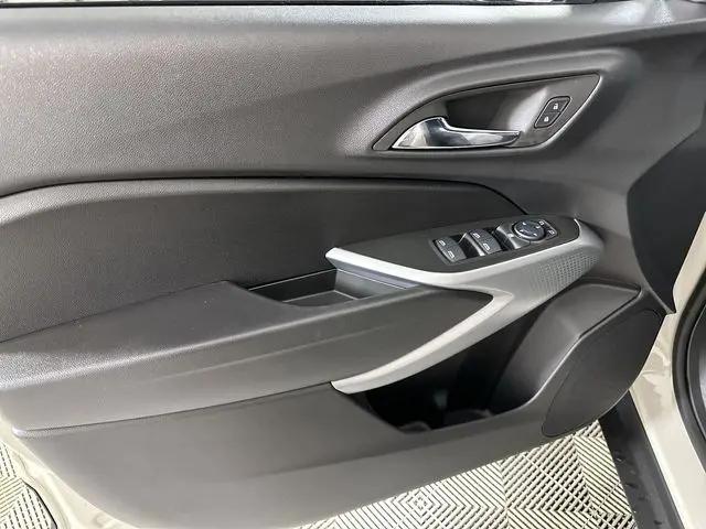 2026 Chevrolet Trax FWD 1RS