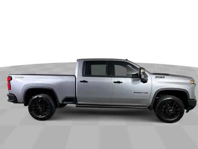 2026 Chevrolet Silverado 2500HD Crew Cab, Standard Bed, LTZ, 4WD