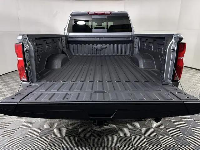 2026 Chevrolet Silverado 2500HD Crew Cab, Standard Bed, LTZ, 4WD