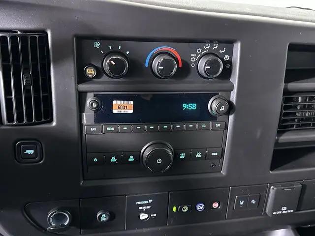 2025 Chevrolet Express Cargo Van RWD 2500 Regular Wheelbase WT