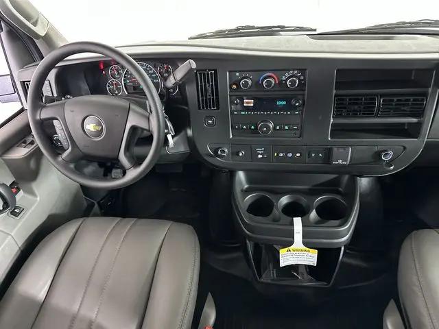 2025 Chevrolet Express Cargo Van RWD 2500 Regular Wheelbase WT