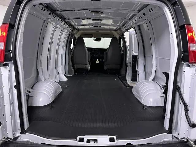 2025 Chevrolet Express Cargo Van RWD 2500 Regular Wheelbase WT