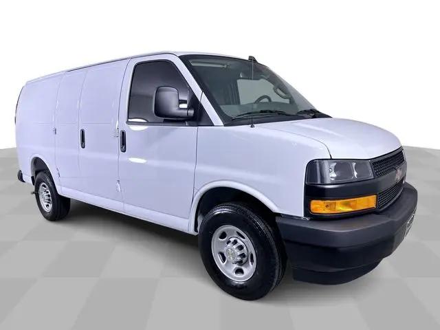 2025 Chevrolet Express Cargo Van RWD 2500 Regular Wheelbase WT