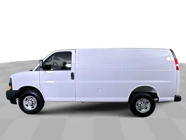 2025 Chevrolet Express Cargo Van RWD 2500 Regular Wheelbase WT