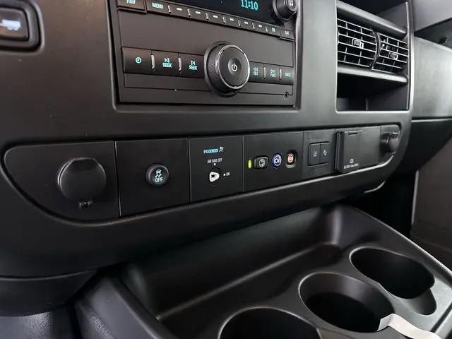 2025 Chevrolet Express Cargo Van RWD 2500 Regular Wheelbase WT
