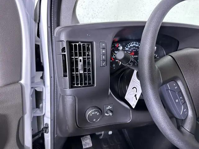 2025 Chevrolet Express Cargo Van RWD 2500 Regular Wheelbase WT
