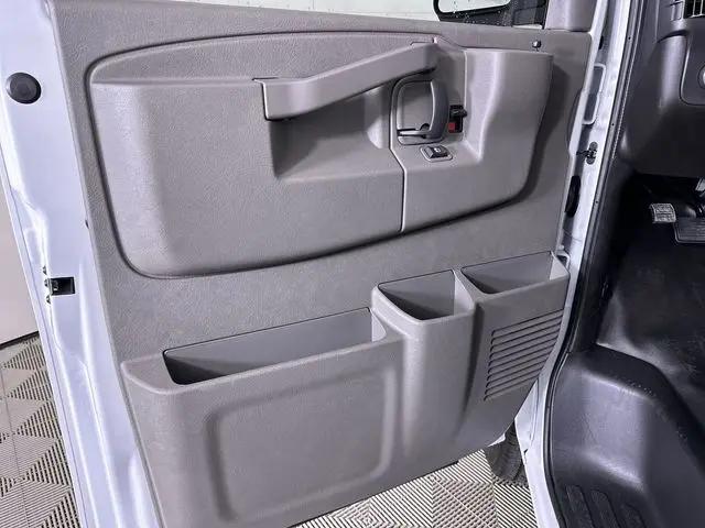 2025 Chevrolet Express Cargo Van RWD 2500 Regular Wheelbase WT
