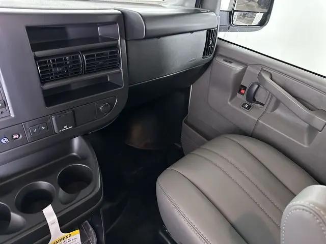 2025 Chevrolet Express Cargo Van RWD 2500 Regular Wheelbase WT