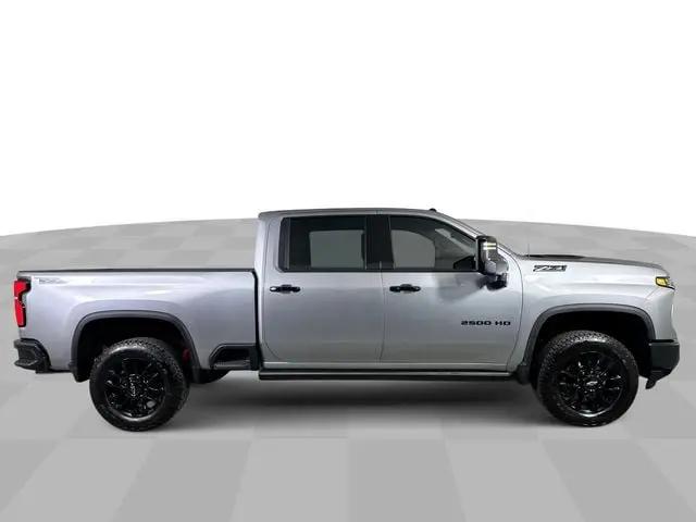 2026 Chevrolet Silverado 2500HD Crew Cab, Standard Bed, LTZ, 4WD